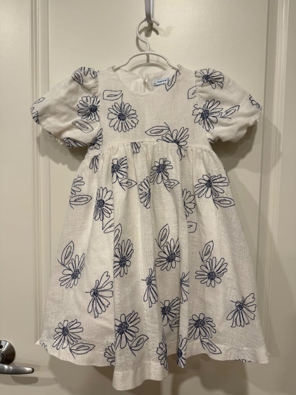 Mayoral Girls White & Navy Embroidered Floral Dress Size 7 Cotton Blend Puff Sle